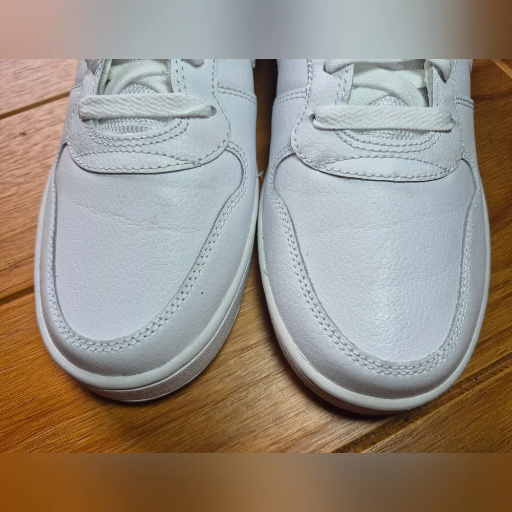 Nike Ebernon Low‎ Mens Basketball Sneakers - Size 7.5